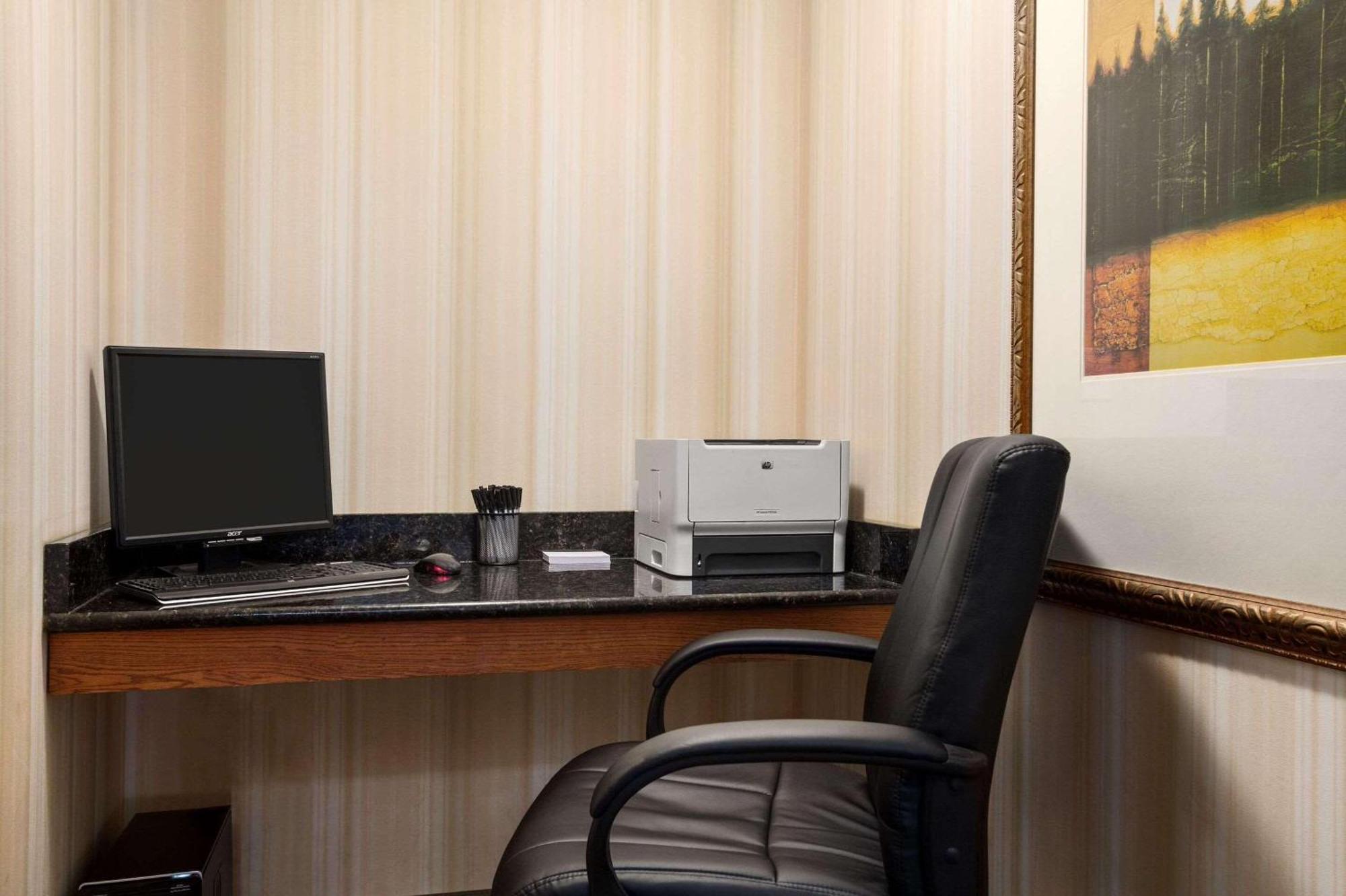 Country Inn & Suites By Radisson, Albany, Ga Buitenkant foto